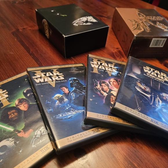Star Wars Trilogy box set. Very good condition. 4 dvds - Picture 7 of 8